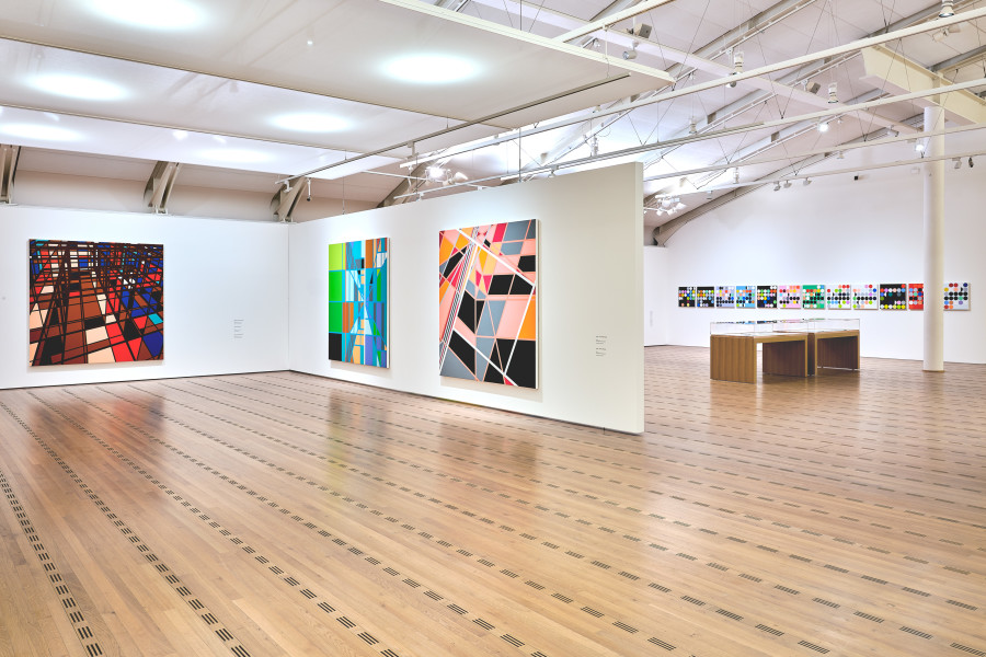 Installation view, Sarah Morris, All Systems Fail, Zentrum Paul Klee, Bern, 29.3. – 4.8.2024. Photo: Rolf Siegenthaler