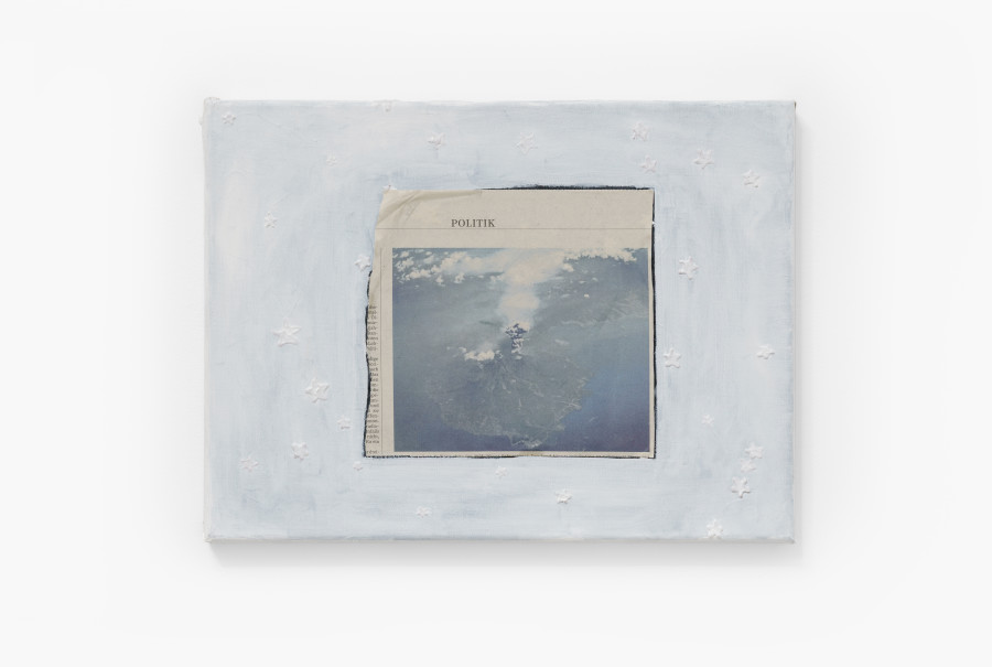 Laura Langer, Politik, 2016-2025, Oil and newspaper on canvas, 30 × 40 cm. Photo credit: Gina Folly
