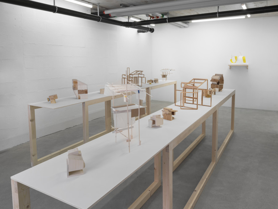 Mengzhi Zheng, Exhibition View V, © Julien Gremaud. Courtesy of the artist and Heinzer Reszler gallery.