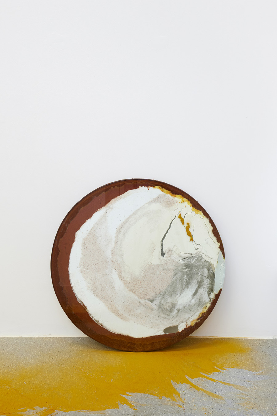 Monia Ben Hamouda, The Luncay of Lunar Sightings (Hourglass III), 2022, Glass, chilli pigmented silicon, spices, 80 x 80 x 3.5 cm. Installation view from the solo show The Eye, the Hands, the Lunacy of Lunar Sightings, curated by Anissa Touati, jevouspropose, Zurich, 2022. Courtesy of the artist and ChertLüdde, Berlin, photo: Hannes Heinzer
