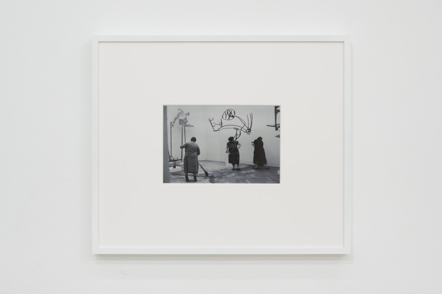 View of Untitled (David Smith at the 29th Venice Biennale) 1958, Inkjet print on paper, 2026, 32 x 38 cm, framed, at Ausstellungsraum Klingental, Basel, 2026 / Photo: Finn Curry / © Maria Netter, SIK- ISEA (Zürich); Courtesy: Fotostiftung Schweiz, Diogo Pinto