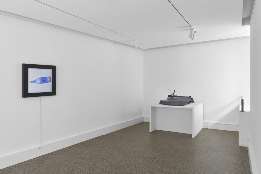 Exhibition view, Rafael Lozano-Hemmer, EXCUSE YOU!, Wilde, 2022. Photo: Philipp Hänger