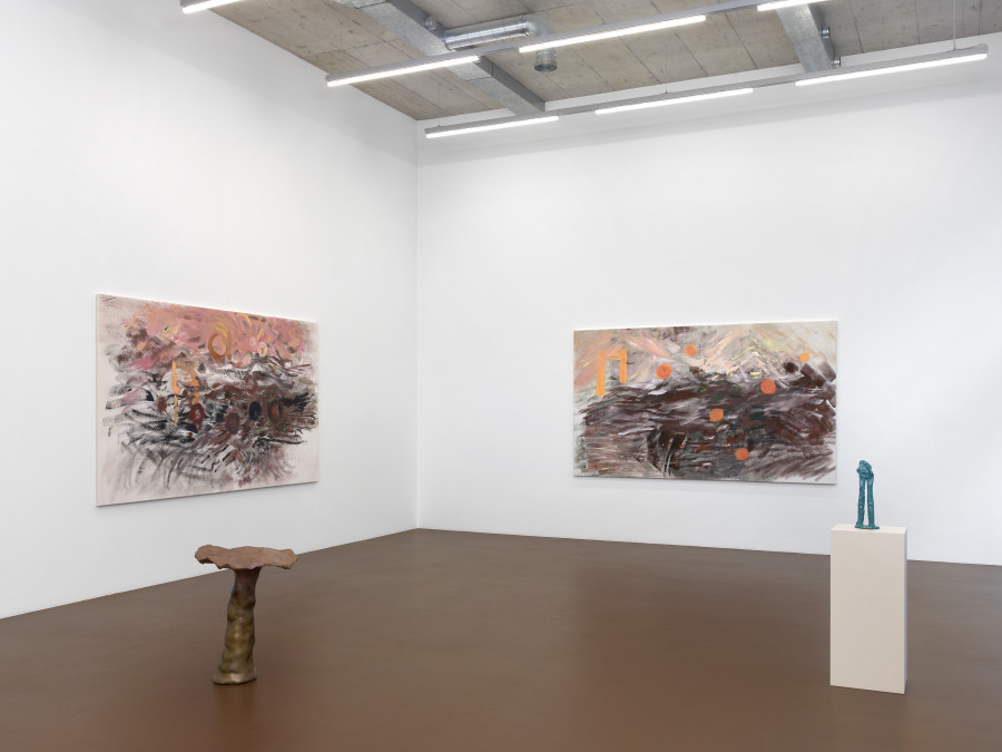Simone Fattal, Sitter, Installation views, Karma International, Zurich, 2024. Courtesy of the artist and Karma International, Zurich. © Simone Fattal. Photo credits: Annik Wetter