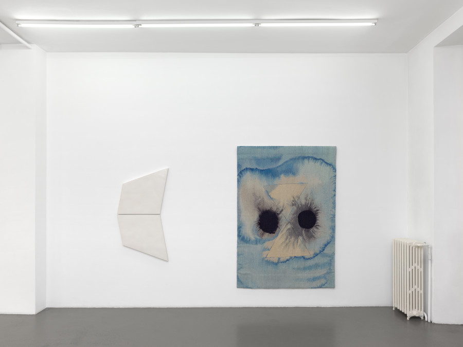 Exhibition view, Mai-Thu Perret, Détruire, dit-elle, Galerie Mezzanin, 2024-2025. Photo credit: Annik Wetter