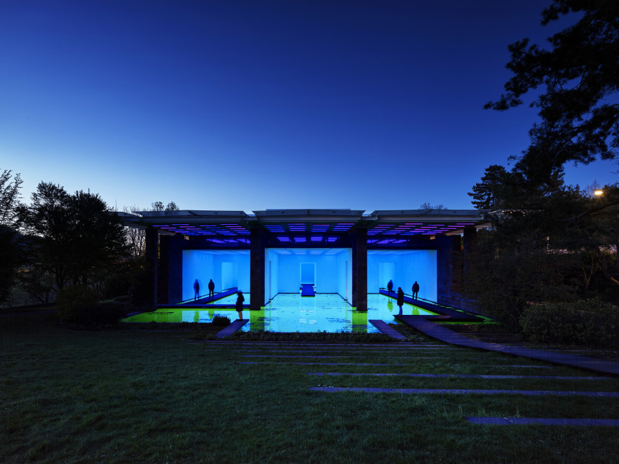 Installation view, Fondation Beyeler, Riehen/Basel, 2021 Courtesy of the artist; neugerriemschneider, Berlin; Tanya Bonakdar Gallery, New York / Los Angeles © 2021 Olafur Eliasson Photo: Mark Niedermann