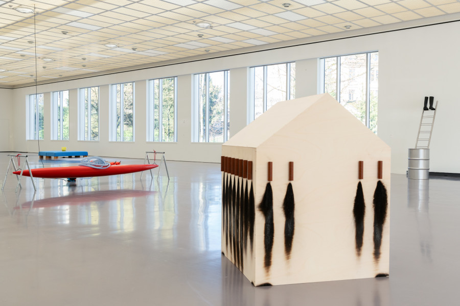 Exhibition views “Roman Signer. Landscape”, Kunsthaus Zürich, 4.4. – 17.8.2025. © Roman Signer / Photos: Franca Candrian, Kunsthaus Zürich