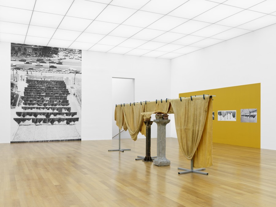 Exhibition view, Ana Lupas: Intimate Space – Open Gaze, 1.11.2024 – 16.3.2025, Kunstmuseum Liechtenstein, Vaduz. Photo: Stefan Altenburger Photography, Zurich. © Ana Lupas / Kunstmuseum Liechtenstein