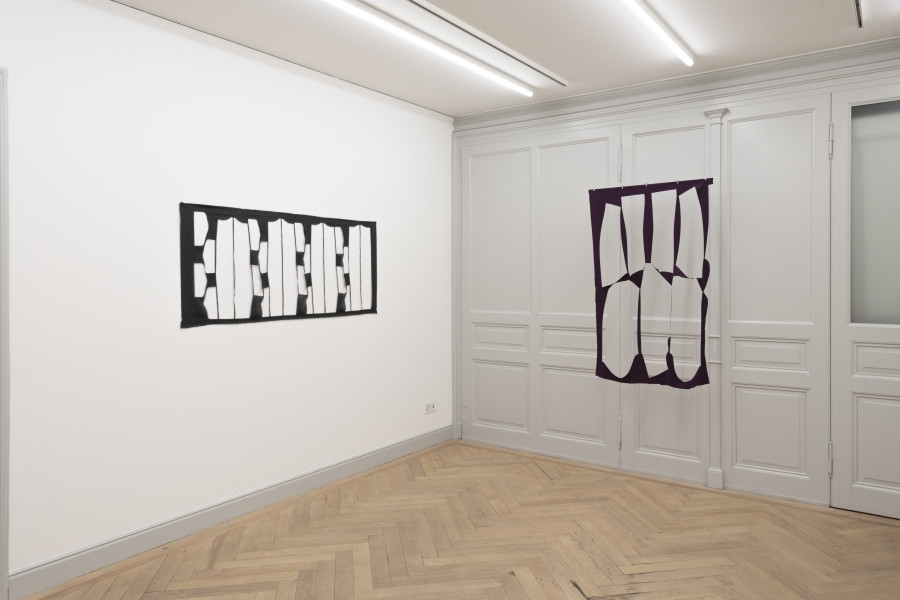 Installation view, Marion Baruch, Quel che rimane del cielo, Galerie Peter Kilchmann, Zürich, 2026.