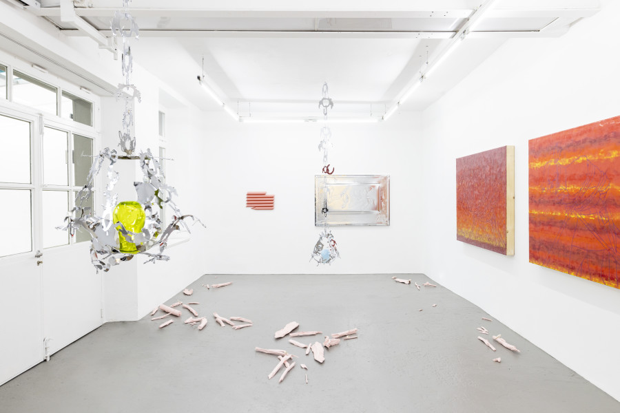 Installation view, UNI by Hannah Sophie Dunkelberg, Mitchell Anderson and Roman Gysin, KALI Gallery, Photos by Kim da Motta, KALI Gallery 2023.