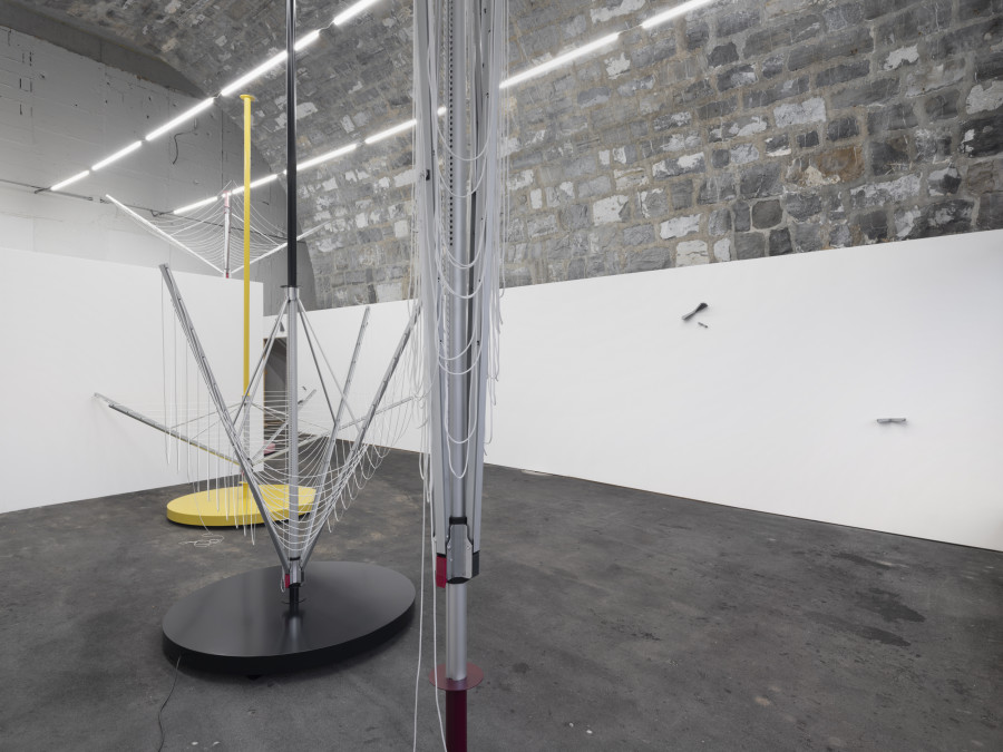 Installation view, Judith Kakon, Violets, lilacs, iodine, and violence, Tunnel Tunnel, Lausanne, 2025-2026. Photo credit: Julien Gremaud