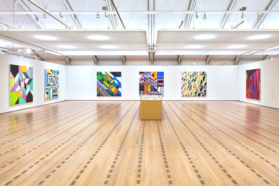 Installation view, Sarah Morris, All Systems Fail, Zentrum Paul Klee, Bern, 29.3. – 4.8.2024. Photo: Rolf Siegenthaler