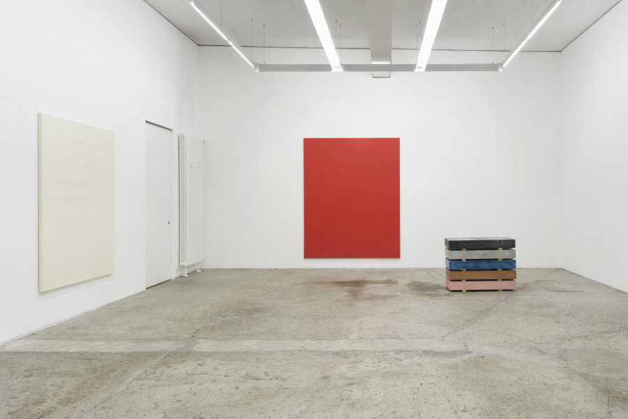 Exhibition view, Günther Wizemann, Oil Colour for Artists, Galerie Mark Müller, 2024. Copyrigh: the photographer Conradin Frei, the artist Günther Wizemann and the gallery.