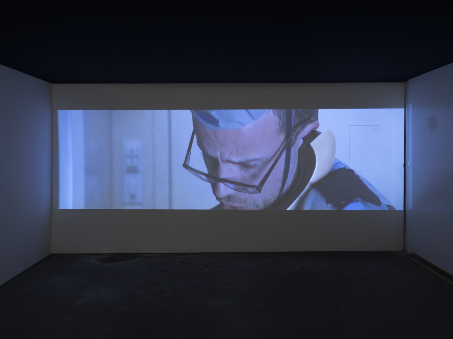 Installation view, Virginie Sistek, Merveilleuse Vue, Toute Ma Joie Sur Un Nuage, Tunnel Tunnel, 2025. Photo credit: Julien Gremaud