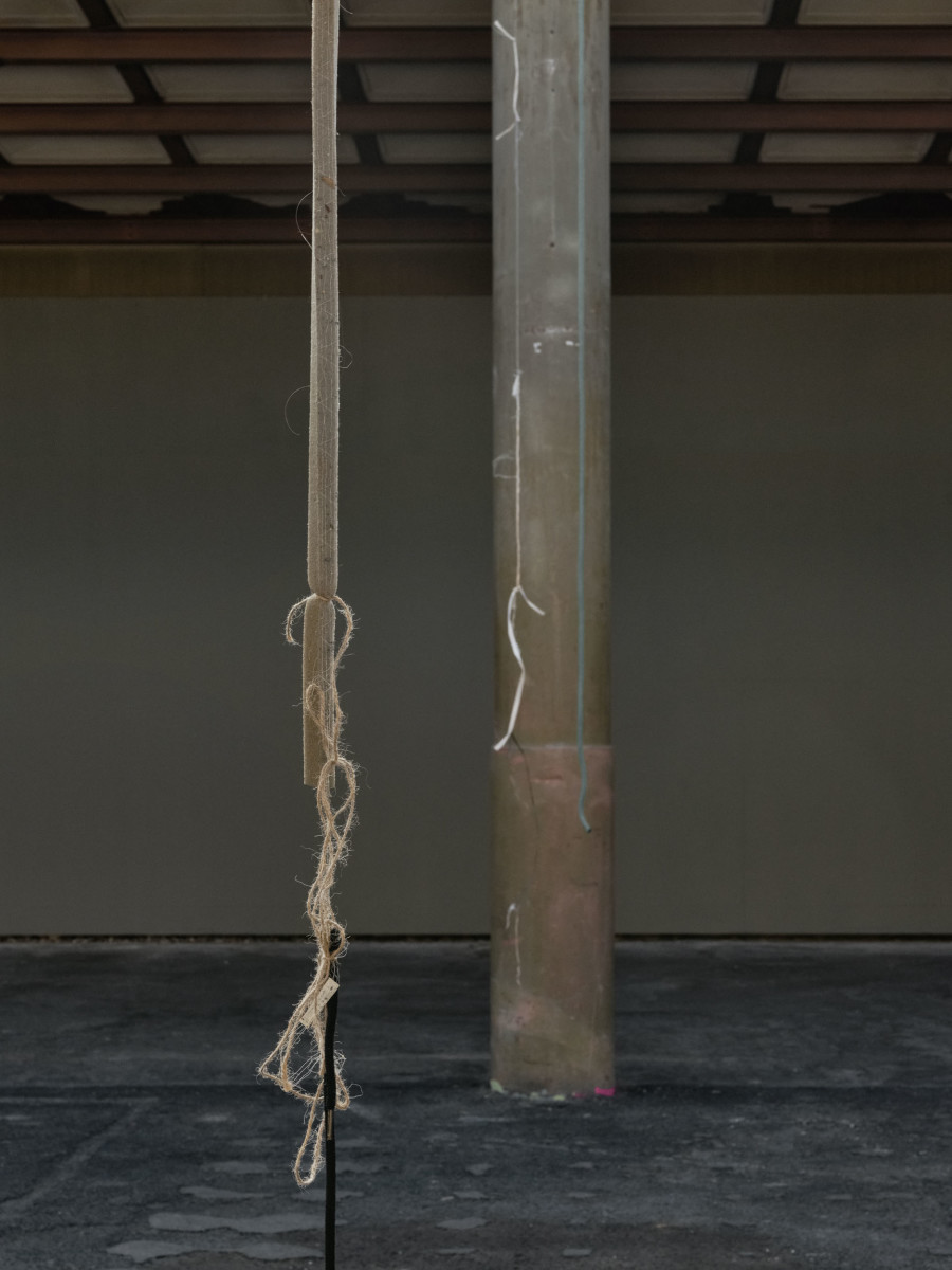 Eric Hattan – Weisse Spinnen, Installation view, 2023, Kunsthalle Arbon, Photo: Ladina Bischof