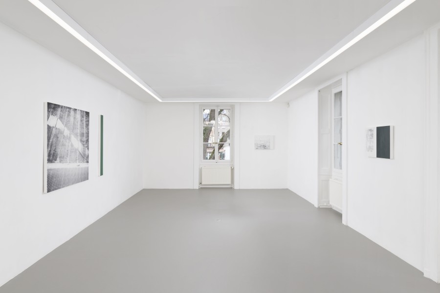 Exhibition view, Laurie Dall'Ava, Emerald Green Pigment, Villa du Parc, 2024. Photo credit: Aurélien Mole