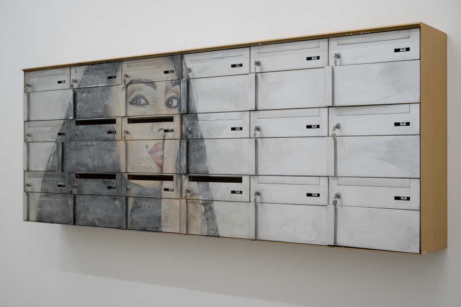 Ausstellungsansicht Shamiran Istifan, Manor Kunstpreis 2026, 12.6.–6.9.2026, Aargauer Kunsthaus. Shamiran Istifan, Inbox, 2026. Foto: ullmann.photography