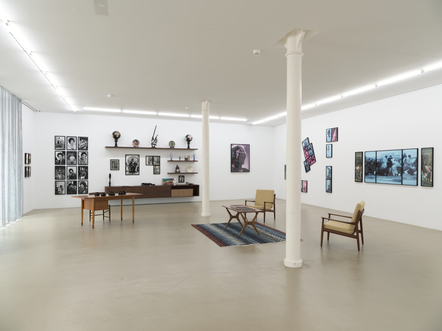 Exhibition view, Carrie Mae Weems, The Evidence of Things Not Seen, Kunstmuseum Basel, 2023-2024. © bei der Künstlerin / the artist. © Carrie Mae Weems. Courtesy of the artist, Jack Shainman Gallery, New York and Galerie Barbara Thumm, Berlin. Photo Credit: Max Ehrengruber