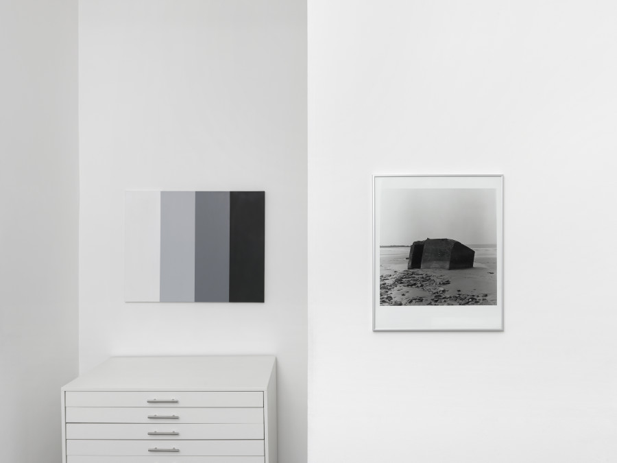 Installation view, Quentin Lefranc, Amorce(s), Galerie Joy de Rouvre, 2022. Photo: Annik Wetter