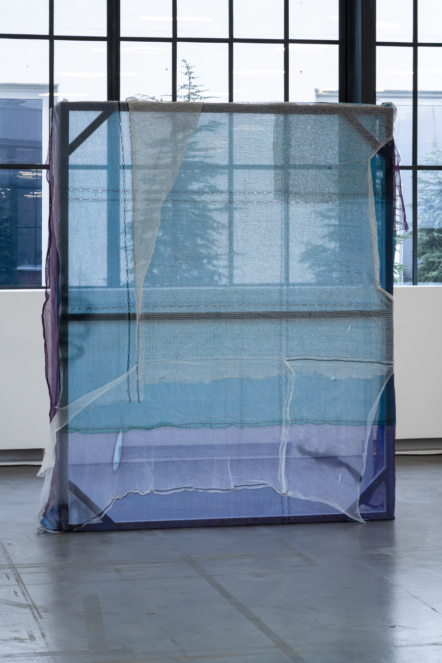 Jumana Manna, Theory of An Unfinished Building (square), 2021, Courtesy of the artist and Hollybush Gardens, London, © ProLitteris, Zürich. Photo: Studio Stucky