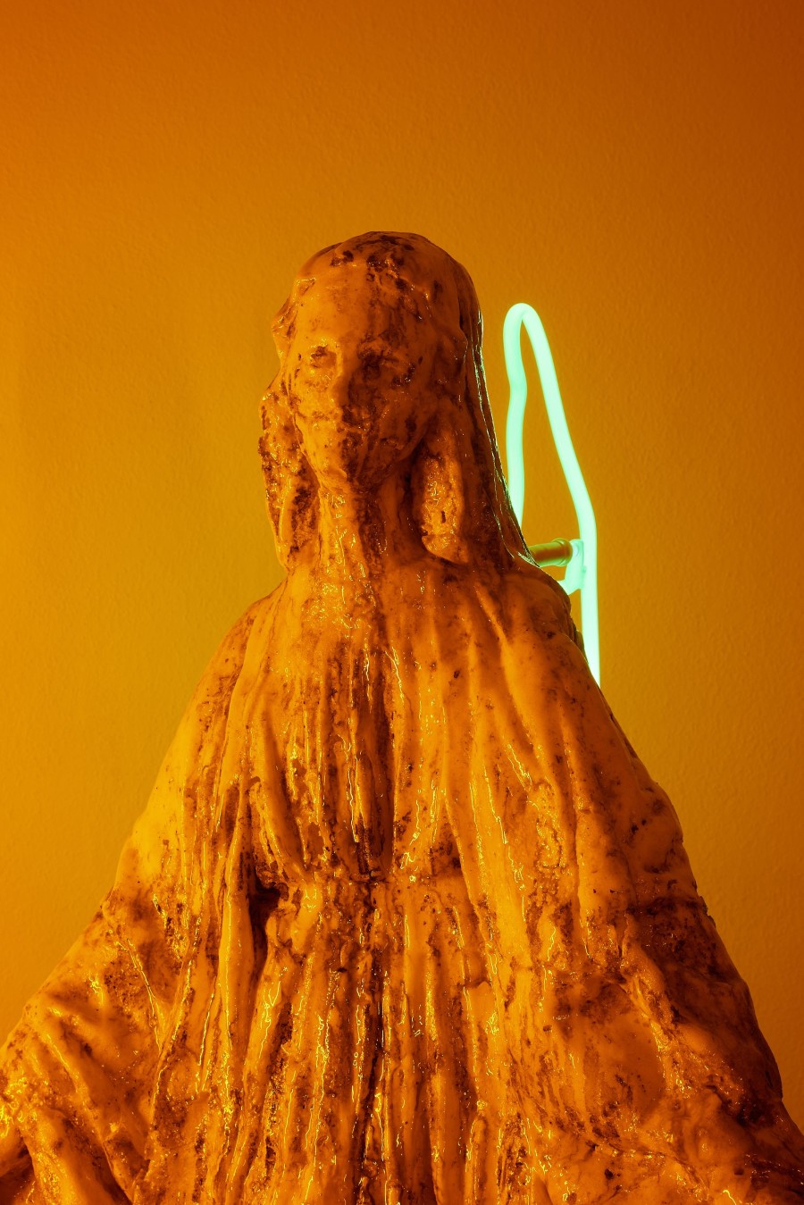 Installation view, Chloé Delarue & Denis Savary, Octogone, Mayday, 2023. Photo credit: Moritz Schermbach