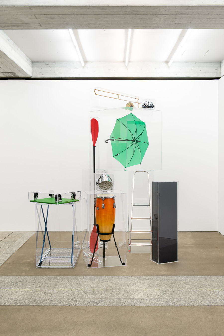 Simon Dybbroe Møller, Things and the Thoughts That Think Them, 2011, Photo: Sebastian Stadler