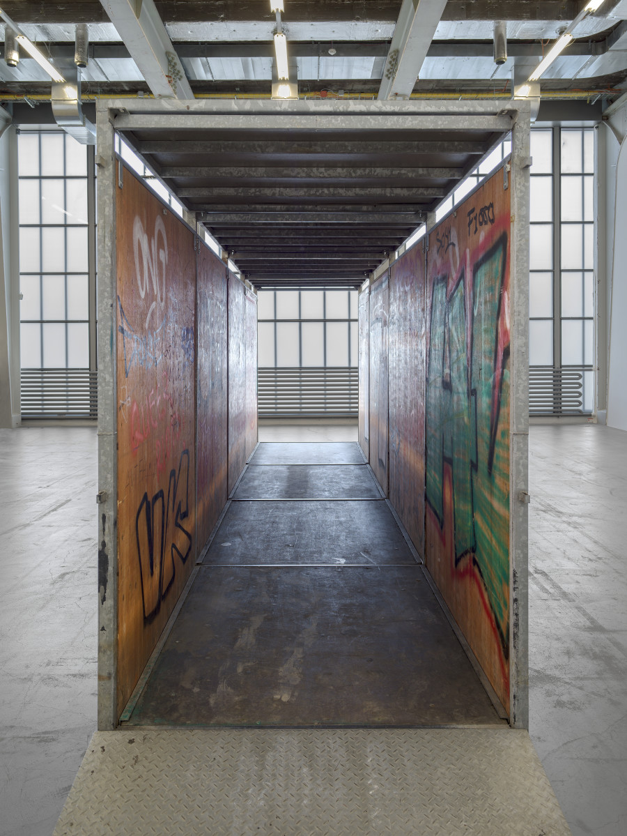 Klara Lidén, Over out und above, Kunsthalle Zürich, 2025. Image: Cedric Mussano