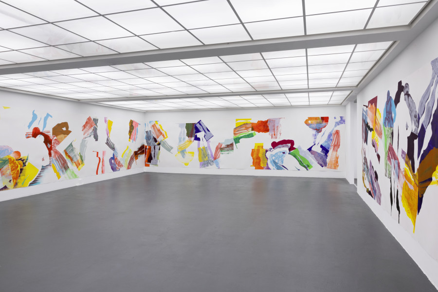 Pia Fries, durch sieben siebe, 2022. Acryl auf Papier, ortsspezifische Installation. Courtesy: Pia Fries, Mai 36 Galerie, Zürich, Miles McEnery Gallery New York. Ausstellungsansicht / Installation view Kunsthaus Baselland 2023. Foto / Photo: Gina Folly © Pia Fries / 2023 ProLitteris, Zürich