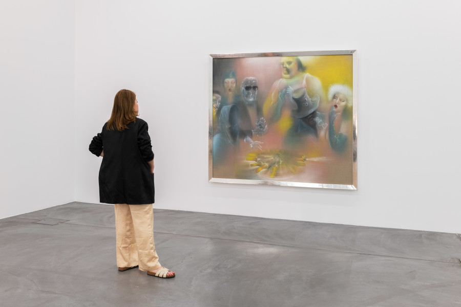 Exhibition view Acts of Friendship – Act 3, Migros Museum für Gegenwartskunst, Bernhard Mar- tin, Gähnen und Applaudieren im Orchestergraben, 2013, © the artist. Sammlung Migros Museum für Gegenwartskunst. Photo: Flavio Karrer
