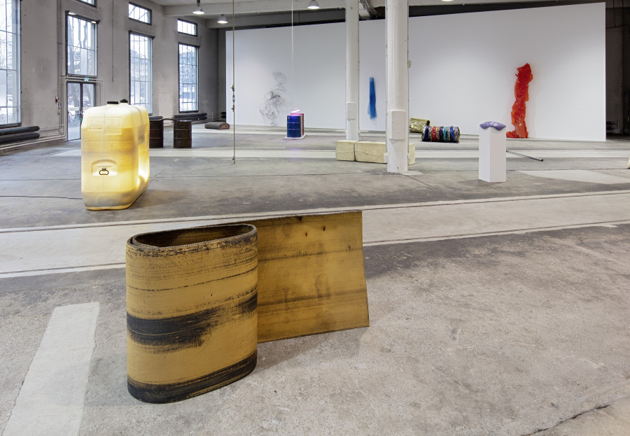 Birgit Werres, Let’s play it, Rolf !, Installationsansicht Kunstzone Lokremise, Kunstmuseum St.Gallen, Foto: Stefan Rohner