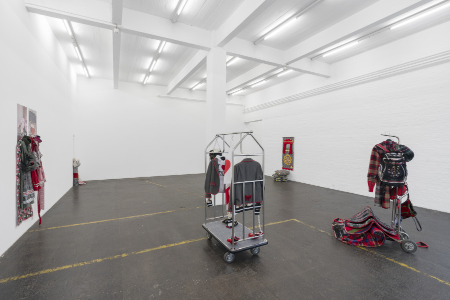 Chalisée Naamani, «Octogone», exhibition view, 2026. Photo: Kunst Halle Sankt Gallen, E. Sommer. Courtesy: the artist and Ciaccia Levi, Paris/Turin.