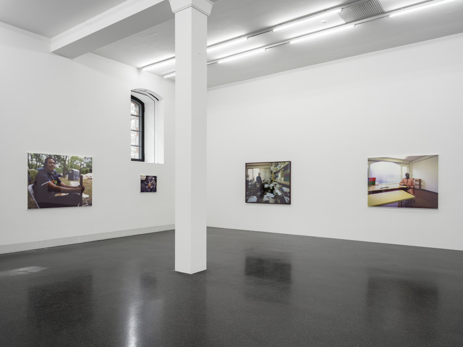 Installation view, Bruno Serralongue, Pour la vie, Galerie Francesca Pia, Zurich, 2022. Photo: Cedric Mussano